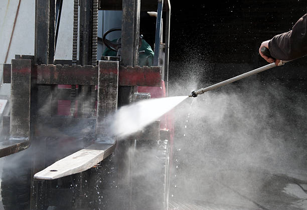 Best Building Exterior Washing  in Port Washington North, NY